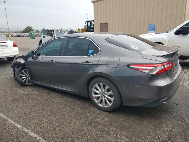 4T1B11HK9JU550174 - 2018 TOYOTA CAMRY L Сұр фото 2