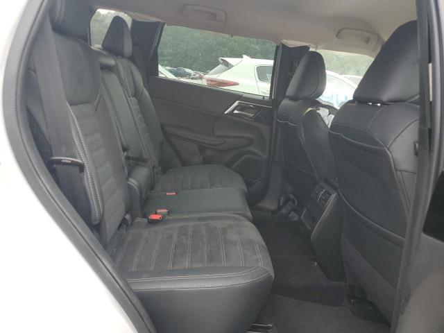 JA4J4UA84NZ063779 - 2022 MITSUBISHI OUTLANDER SE WHITE photo 20