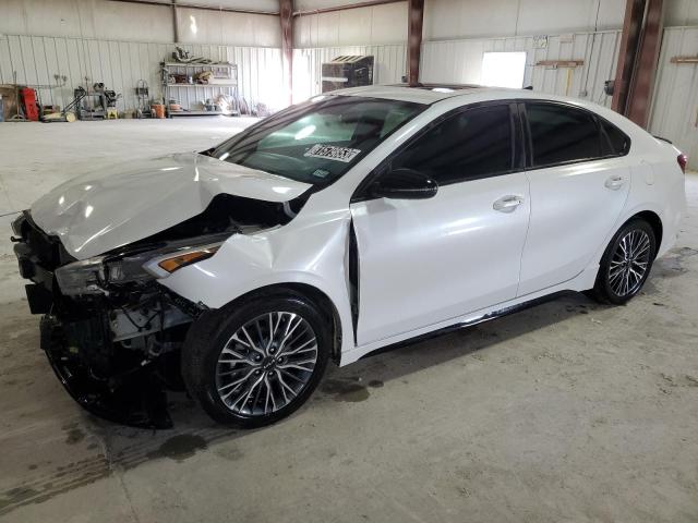 3KPF54AD7PE553296 - 2023 KIA FORTE GT LINE WHITE photo 1