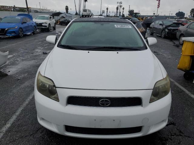 JTKDE177070152942 - 2007 TOYOTA SCION TC WHITE photo 5