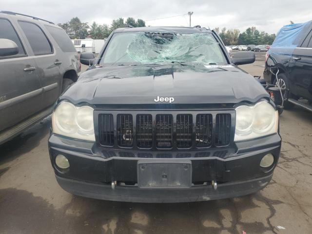1J8GR48K76C347424 - 2006 JEEP GRAND CHEROKEE LAREDO BLACK photo 5