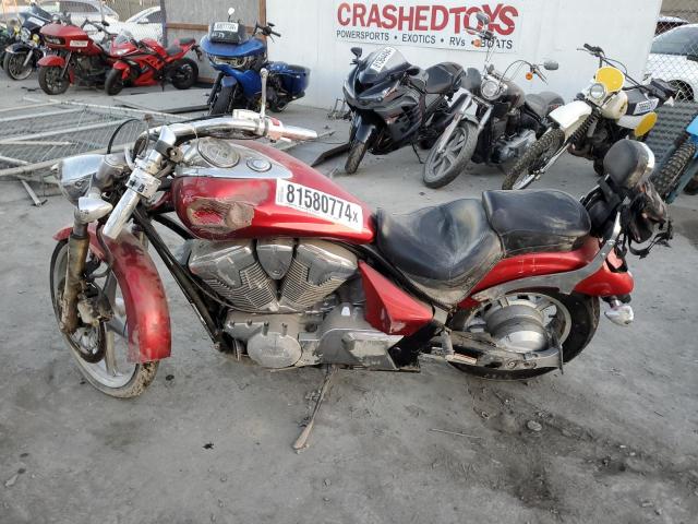 JH2SC6701AK001115 - 2010 HONDA VT1300 CS RED photo 3