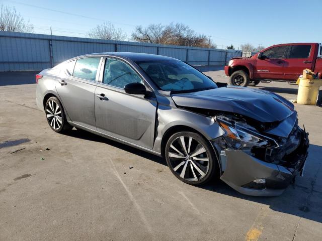 1N4BL4CV7MN374263 - 2021 NISSAN ALTIMA SR GRAY photo 4