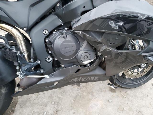 JH2PC404X8M102403 - 2008 HONDA CBR600 RR BLACK photo 7