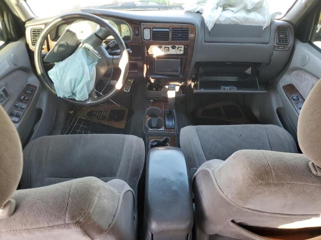 5TEGN92NX4Z334927 - 2004 TOYOTA TACOMA DOUBLE CAB PRERUNNER SILVER photo 8