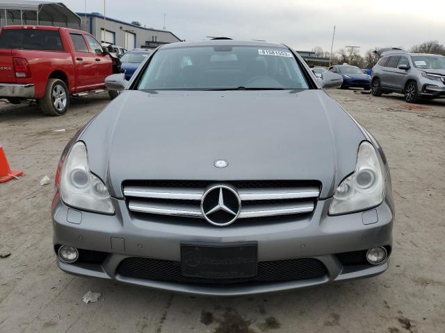 WDDDJ7CB8AA165185 - 2010 MERCEDES-BENZ CLS 550 SILVER photo 5