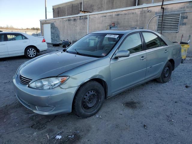 4T1BE32K95U587529 - 2005 TOYOTA CAMRY LE GRAY photo 1