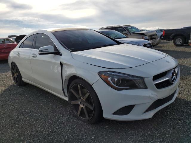 WDDSJ4EB7EN038400 - 2014 MERCEDES-BENZ CLA 250 WHITE photo 4