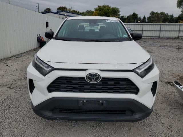 2T3F1RFV1PC360075 - 2023 TOYOTA RAV4 LE أبيض صورة 5