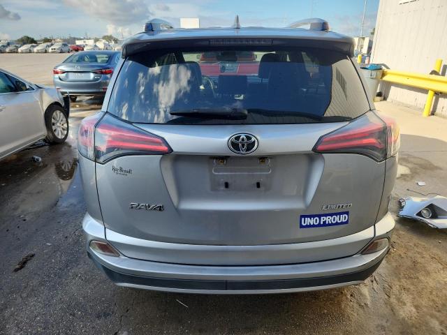 JTMYFREVXJD120392 - 2018 TOYOTA RAV4 LIMITED SILVER photo 6