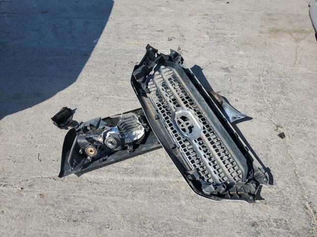 5TFAZ5CN8HX053689 - 2017 TOYOTA TACOMA DOUBLE CAB TWO TONE photo 12