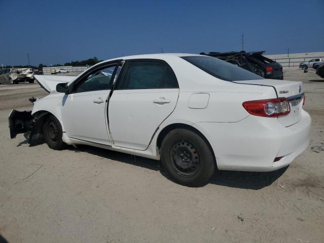 2T1BU4EE9BC724285 - 2011 TOYOTA COROLLA BASE أبيض صورة 2