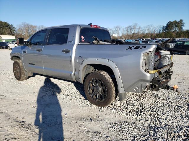 5TFDY5F14LX955807 - 2020 TOYOTA TUNDRA CREWMAX SR5 SILVER photo 2