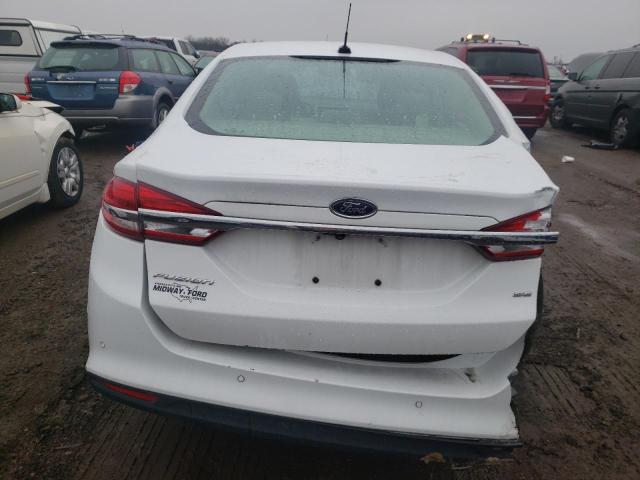 3FA6P0H78HR384215 - 2017 FORD FUSION SE WHITE photo 6