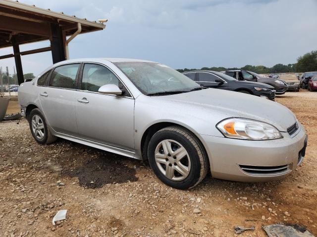2G1WB57K291292477 - 2009 CHEVROLET IMPALA LS SILVER photo 4