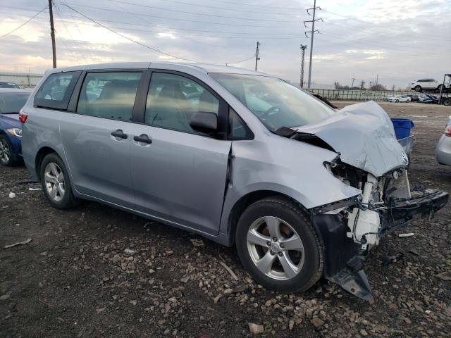 5TDZK3DC0FS589550 - 2015 TOYOTA SIENNA SILVER photo 4