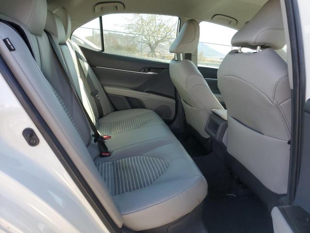 4T1G31AK1RU070880 - 2024 TOYOTA CAMRY SE NIGHT SHADE WHITE photo 10