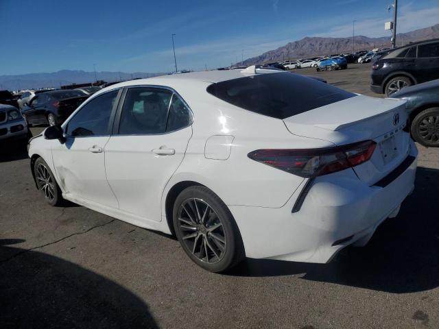 4T1G31AK1RU070880 - 2024 TOYOTA CAMRY SE NIGHT SHADE WHITE photo 2