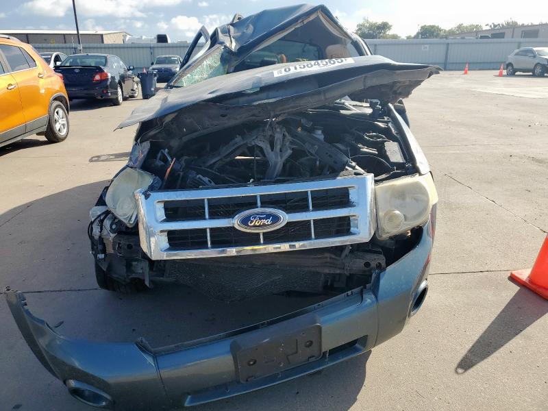 1FMCU0D70AKB00822 - 2010 FORD ESCAPE XLT ლურჯი ფოტო 5