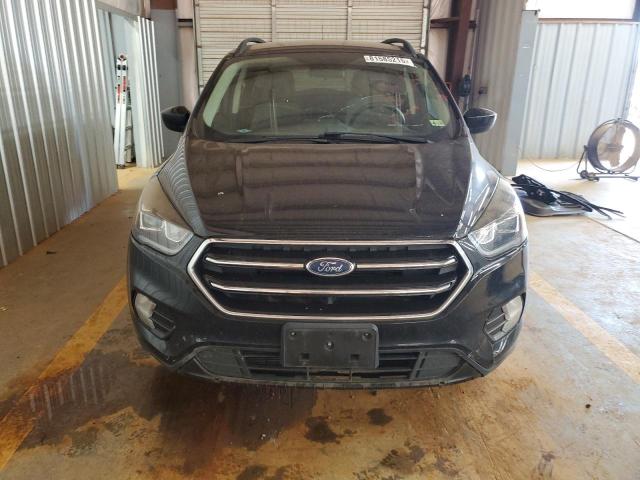 1FMCU0GD1JUB68522 - 2018 FORD ESCAPE SE შავი ფოტო 5