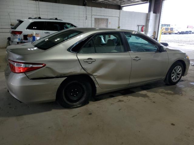 4T4BF1FK8FR472777 - 2015 TOYOTA CAMRY LE Bej foto 3
