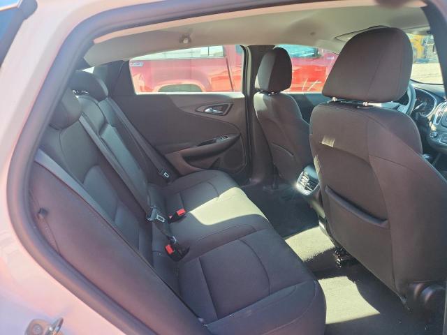 1G1ZD5ST1JF156071 - 2018 CHEVROLET MALIBU LT Սպիտակ լուսանկար 10