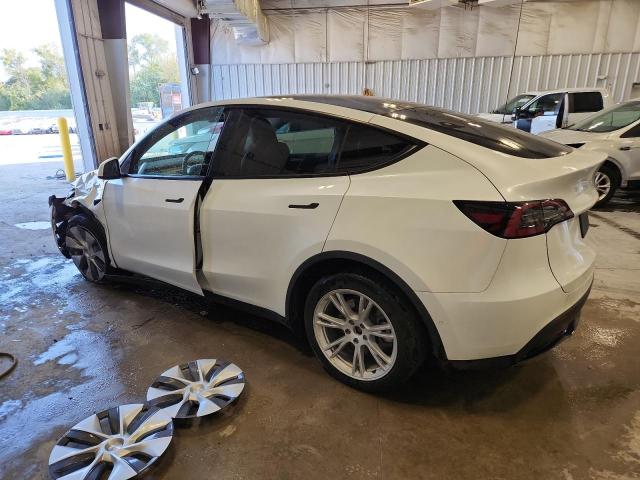 7SAYGDEE1NA014864 - 2022 TESLA MODEL Y WHITE photo 2