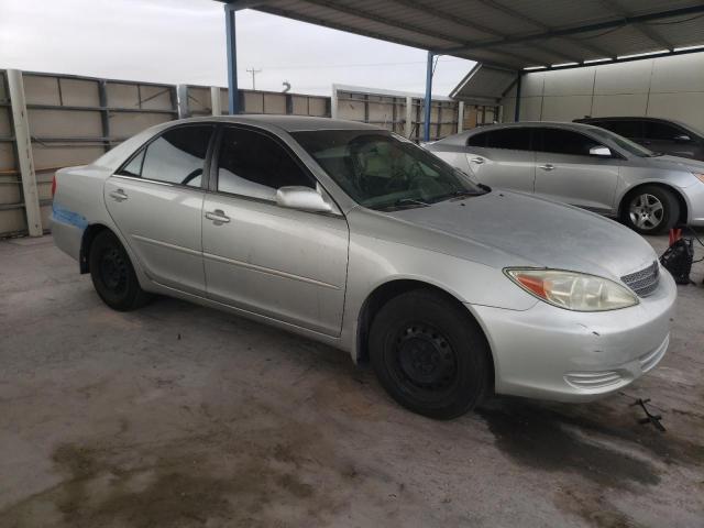 4T1BE32K32U055169 - 2002 TOYOTA CAMRY LE SILVER photo 4