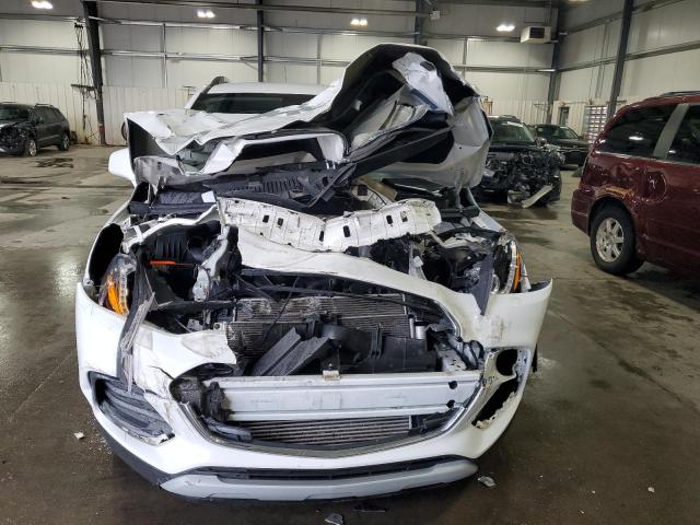KL7CJLSBXKB916330 - 2019 CHEVROLET TRAX 1LT Սպիտակ լուսանկար 5