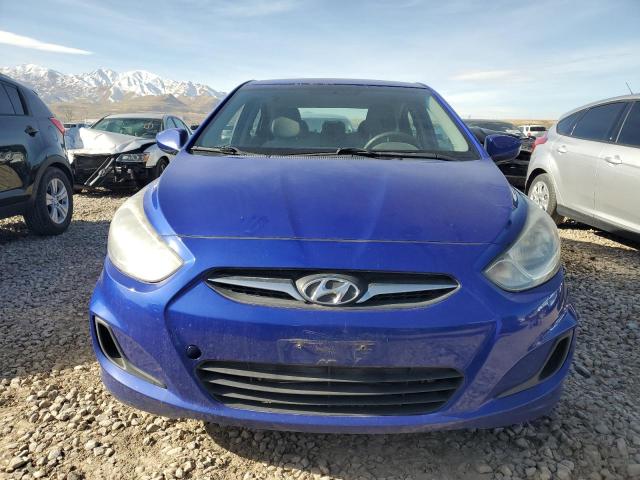 KMHCT4AE8DU496603 - 2013 HYUNDAI ACCENT GLS BLUE photo 5