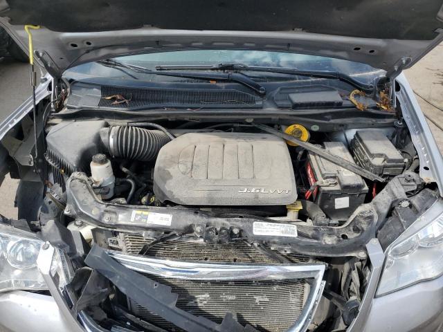 2C4RC1CG4FR756037 - 2015 CHRYSLER TOWN & COU TOURING L SILVER photo 12