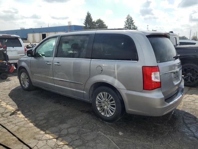 2C4RC1CG4FR756037 - 2015 CHRYSLER TOWN & COU TOURING L SILVER photo 2