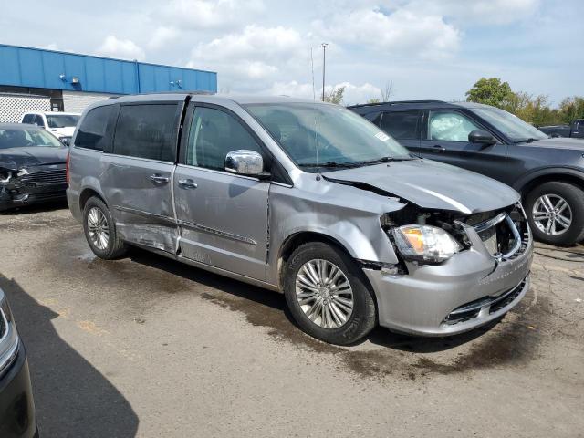 2C4RC1CG4FR756037 - 2015 CHRYSLER TOWN & COU TOURING L SILVER photo 4