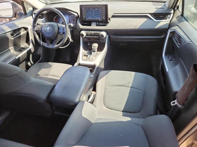 2T3H1RFV5MW148458 - 2021 TOYOTA RAV4 LE 银色 照片 8