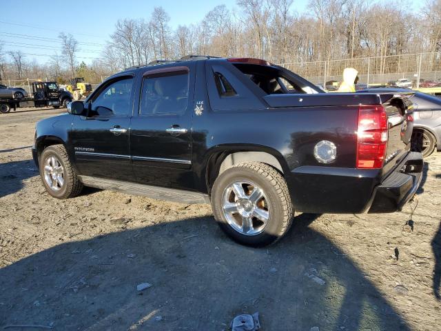 3GNTKGE77CG152743 - 2012 CHEVROLET AVALANCHE LTZ BLACK photo 2