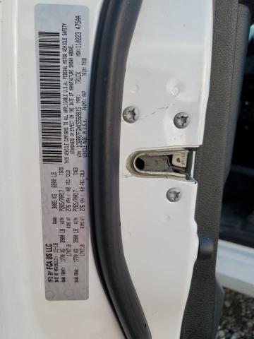 1C6RR7FGXKS568815 - 2019 RAM 1500 CLASS TRADESMAN Biały zdjęcie 12