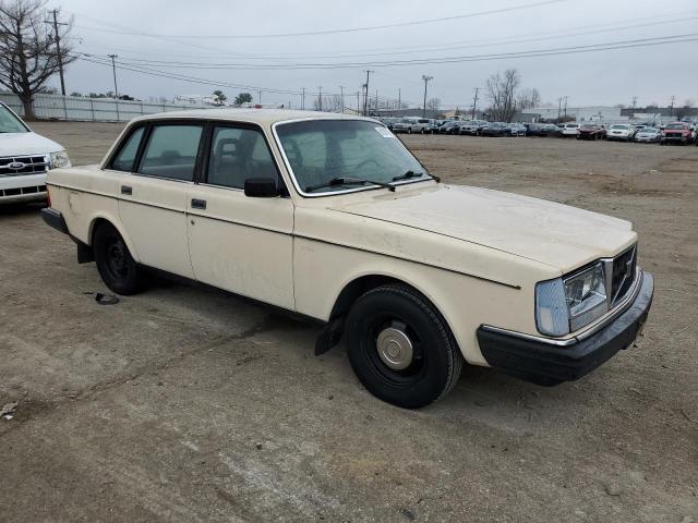 YV1AX8845D1890446 - 1983 VOLVO 244 DL BEIGE photo 4