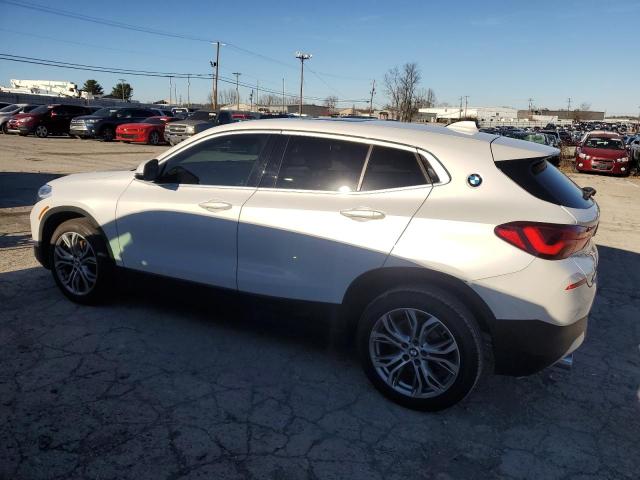 WBXYH9C00L5R63910 - 2020 BMW X2 SDRIVE28I WHITE photo 2