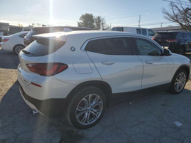 WBXYH9C00L5R63910 - 2020 BMW X2 SDRIVE28I WHITE photo 3