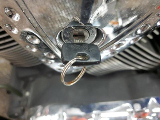 5VPCB26D673006053 - 2007 VICTORY MOTORCYCLES KINGPIN Blau Foto 8