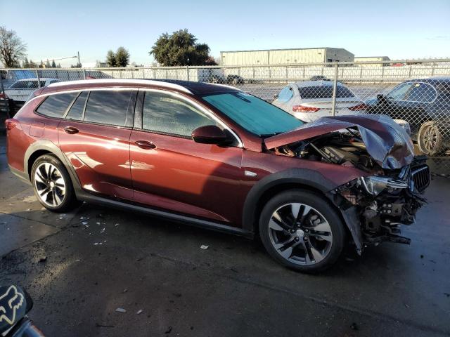 W04GV8SX1J1153405 - 2018 BUICK REGAL TOUR ESSENCE MAROON photo 4