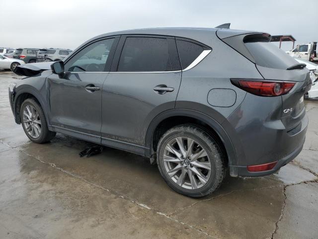 JM3KFADM5L0789705 - 2020 MAZDA CX-5 GRAND TOURING GRAY photo 2