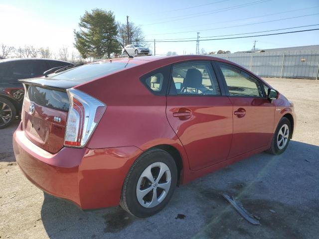 JTDKN3DU4F1944072 - 2015 TOYOTA PRIUS RED photo 3