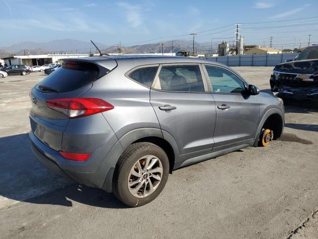 KM8J23A42GU239131 - 2016 HYUNDAI TUCSON SE GRAY photo 3