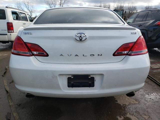 4T1BK36B16U144439 - 2006 TOYOTA AVALON XL WHITE photo 6