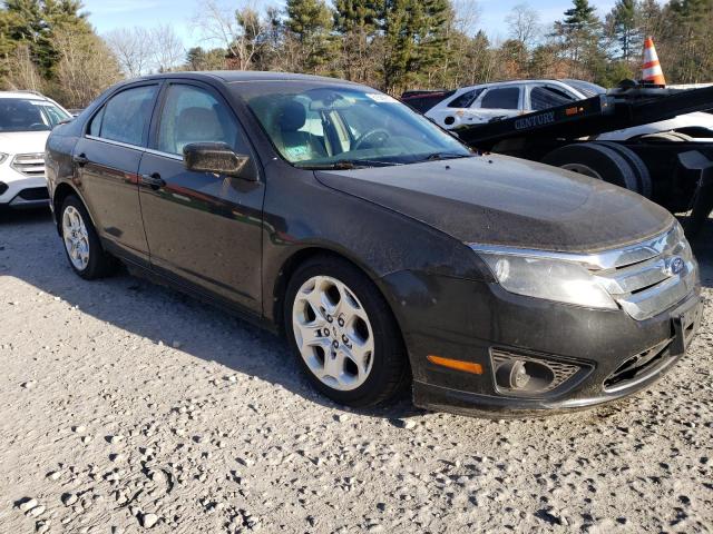 3FAHP0HA8BR228963 - 2011 FORD FUSION SE BLACK photo 4