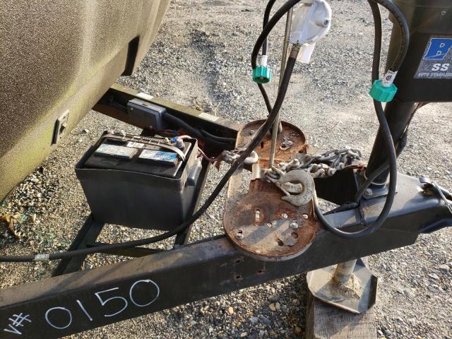 4YDT33026JB450150 - 2018 KEYSTONE OUTBACK SE TWO TONE photo 9