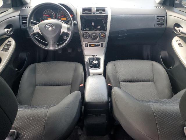 2T1BU4EE8AC289810 - 2010 TOYOTA COROLLA BASE Argent photo 8