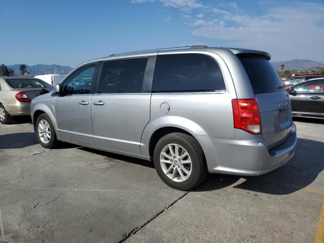 2C4RDGCG3JR205431 - 2018 DODGE GRAND CARAVAN SXT SILVER photo 2