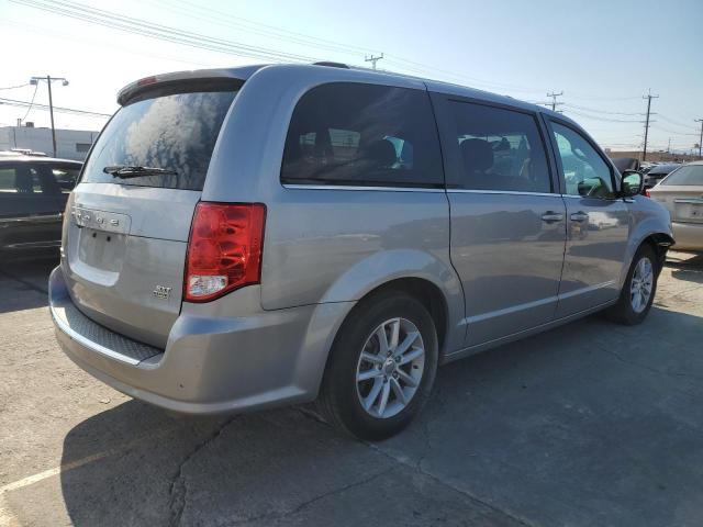 2C4RDGCG3JR205431 - 2018 DODGE GRAND CARAVAN SXT SILVER photo 3